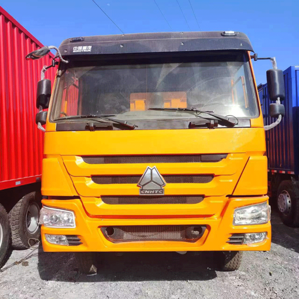 TIANMU-TM375  HOWO 375 8X4 Fuel Steel Plate Suspension Manual （Orange model）