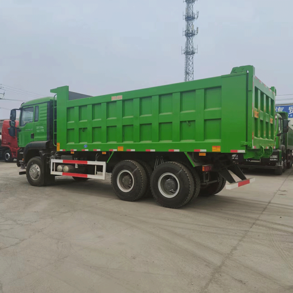 TIANMU-Y1054  SITARK G7 6X4 Dump Truck Fuel Steel Plate Suspension Manual Transmission - Image 3