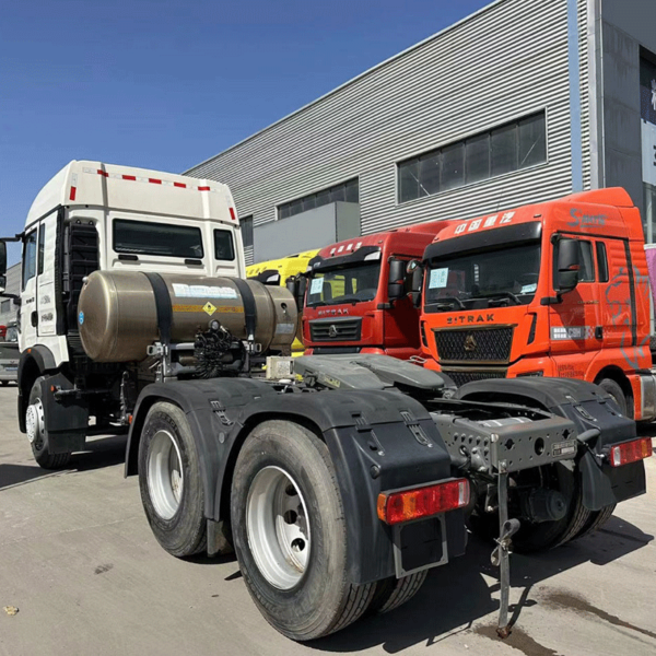 TIANMU-K1008  HOWO TX 6X4 LNG steel plate suspension manual transmission - Image 3