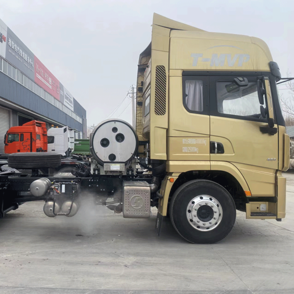 TIANMU-M1075  Shacman Truck Tractor Heads Shacman X5000 4X2 375HP 4X2 Trailer Head Tractor  6 Wheel Tractor For Sale - Image 3