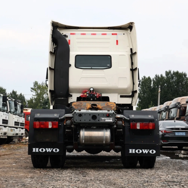 TIANMU-TT002 Sinotruck HOWO Sitrak C7h T7540 4X2 New and 0km Used Tractor Truck Tractor Head for Sale Africa - Image 4
